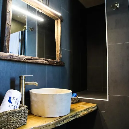 Mavi At Blue Horse Gumusdere