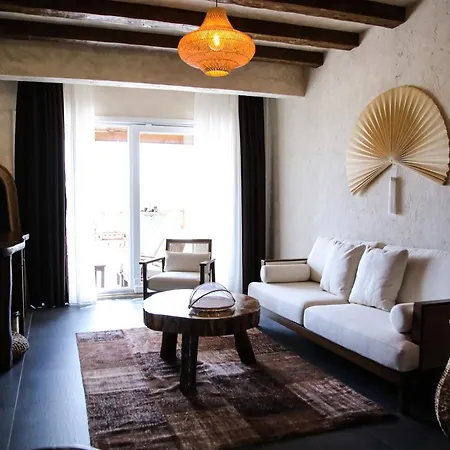 Θέρετρο Mavi At Blue Horse *